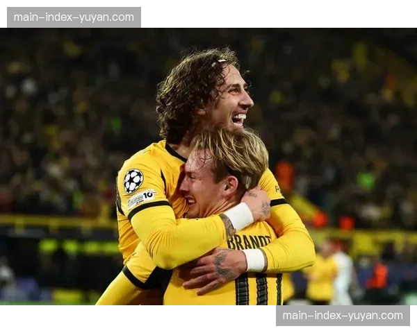 多特蒙德俱乐部举办“足球无国界”主题活动，邀请难民儿童参观训练